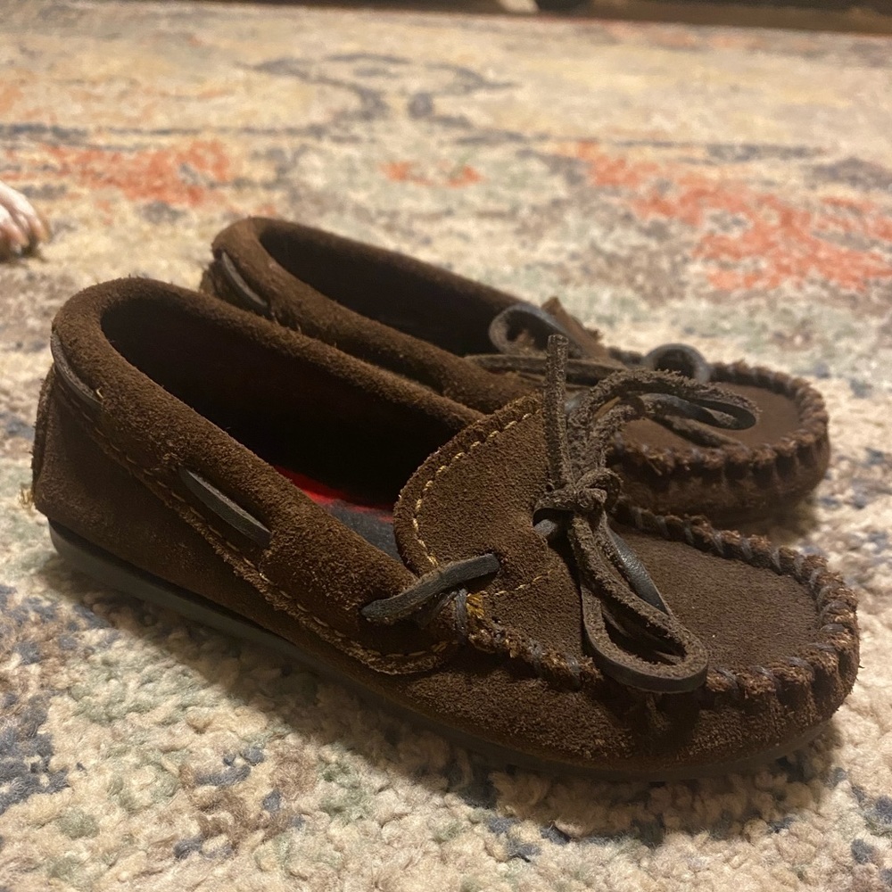 Boys(or girls) Minnetonka moccasins, size 9